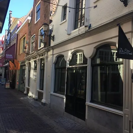 't Fnidsen Hotel